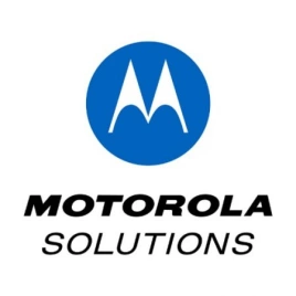 MOTOROLA SOLUTIONS MDH56JDC9VA1AN, Носимая радиостанция Motorola DP4400E PBER302C, 136 - 174 МГц, 5 Вт., 32 кан.